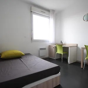 https://residence-suiteasy-albert-thomas.hotels-rhonealpes.com